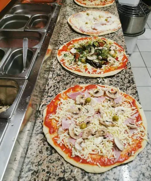 préparation pizza